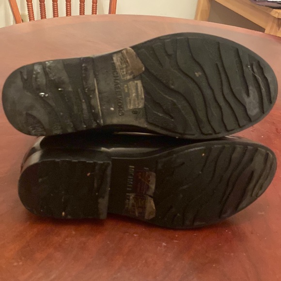 🦊 Michael Kors short rain boot. - Picture 5 of 6